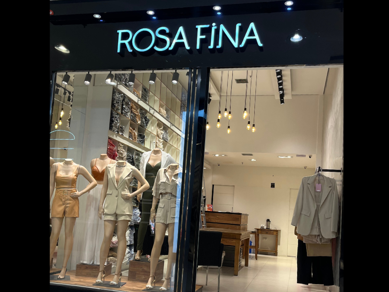 Rosa Fina